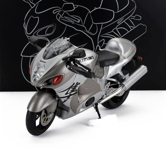 SUZUKIスズキ GSX 1300R HAYABUSAハヤブサ 2001 シルバー / LCD 1/12 バイク