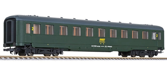 HOゲージ 鉄道模型 客車 Liliput SNCF Schuerzenwagen 2等車 1 Era IV DC