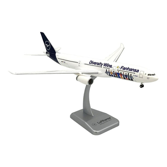 ルフトハンザ Lufthansa エアバス A330-300 D-AIKQ 「Diversity Wins / Fanhansa」特別塗装 / Limox Wings 1/200 飛行機模型 旅客機