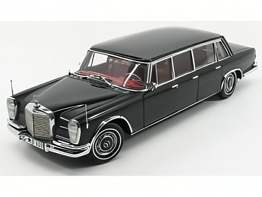 【予約】2026年発売予定MERCEDES BENZ Sクラス 600 PULLMAN W100 1963 ブラック/ CMC 1/18 ミニカー