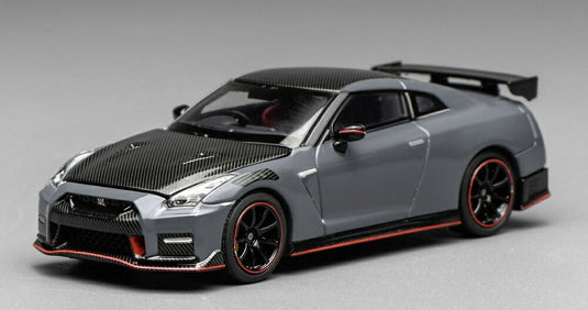【予約】2026年発売予定NISSAN GT R (R35) NISMO クーペ 2022 ステルスグレーカーボン / MOTORHELIX 1/64 ミニカー