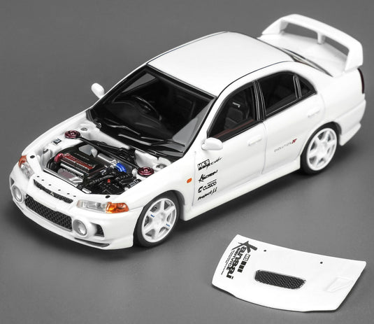 【予約】2026年発売予定 Mitsubishi三菱 Lancer GSR Evolution IV ターボ 1999 ホワイト / MOTORHELIX 1/64 ミニカー