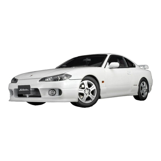 【予約】2026年発売予定 Nissan日産 Silviaシルビア S15 クーペ Spec-R Aero 1999 ホワイトパール / MOTORHELIX 1/18 ミニカー