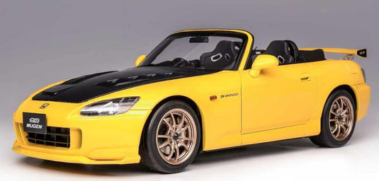 【予約】8-10月以降発売予定HONDA S2000 SPIDER ハードトップ 無限 2001 インディイエローパール カーボン 399台限定/ MOTORHELIX 1/18 ミニカー