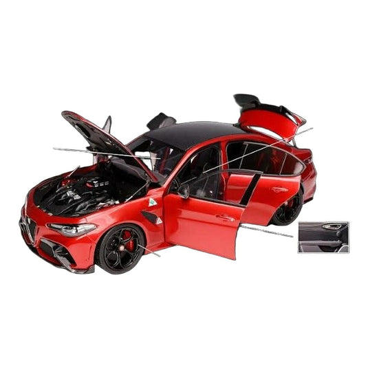 【予約】2026年発売予定 Alfa Romeoアルファロメオ Giuliaジュリア GTA 2021 レッドメタリック 199台限定 / MOTORHELIX 1/18 ミニカー