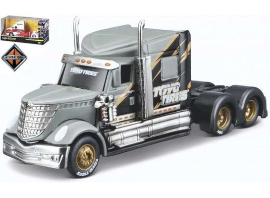 インターナショナル ロンスター プルバックカー シルバー/ブラック 働く車 / MAISTO 1/64 ミニカー