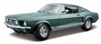 1967 フォード マスタング GTA ファストバック グリーン/ MAISTO  1/18 ミニカー
