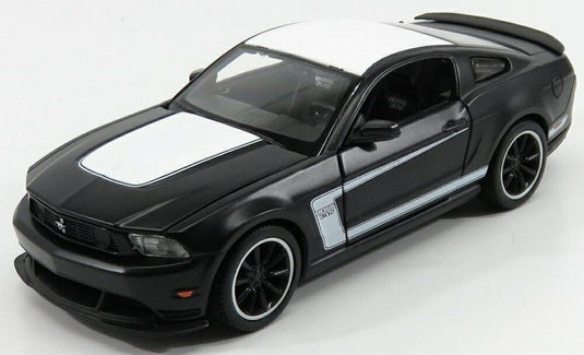 FORD USA マスタング BOSS 302 クーペ 2012 マットブラック ホワイト/ MAISTO 1/24 ミニカー