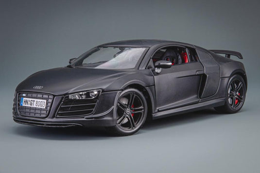 Audi R8 GT マットブラック/ MAISTO 1/18 ミニカー
