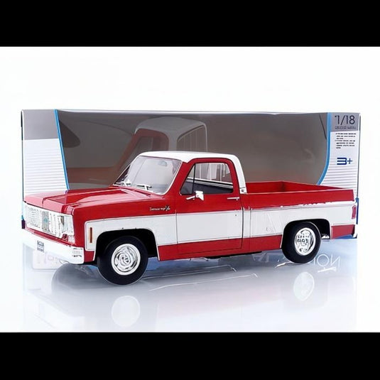 CHEVROLET C10 シャイアン スーパー 1974/ MAISTO 1/18 ミニカー