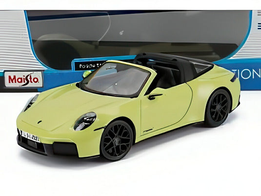 PORSCHE 911 992-2 TARGA 4 GTS T-HYBRID 2024 イエロー/ MAISTO 1/18 ミニカー