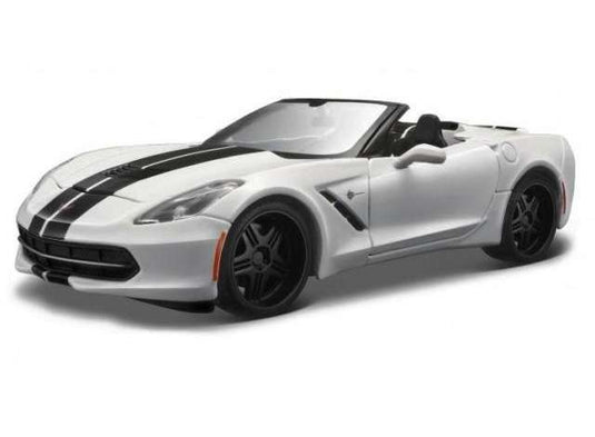 2014 シボレー コルベット スティングレイ ホワイト 2014 Corvette ミニカー / MAISTO 1/24 ミニカー