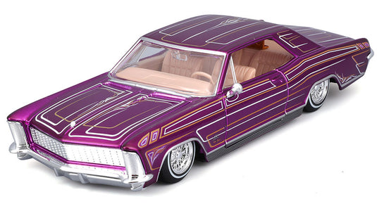 Buickビュイック リビエラ 1965 パープル ローライダー 模型 ダイキャスト / MAISTO 1/24 ミニカー 模型
