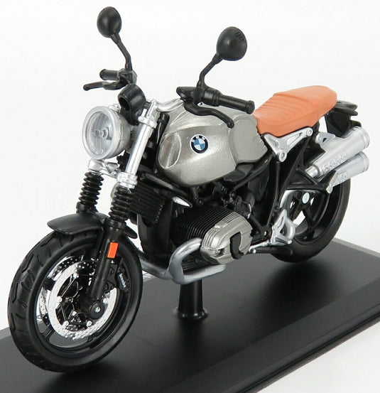 BMW SCRAMBLER R nineT 2014 シルバー ブラック/ MAISTO 1/12 バイク模型ミニカー