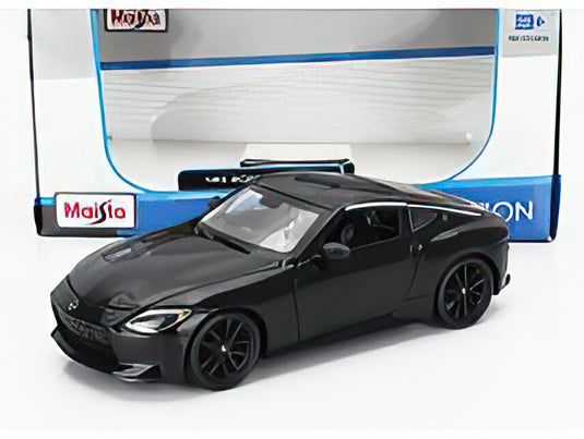 NISSAN 400Z COUPE 2022 BLACK/MAISTO 1/24ミニカー