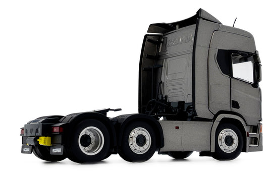 【予約】1月以降発売予定 Scania R500シリーズ 6x2 ダークグレー トラック / MARGEMODELS 1/32 建設機械模型 工事車両