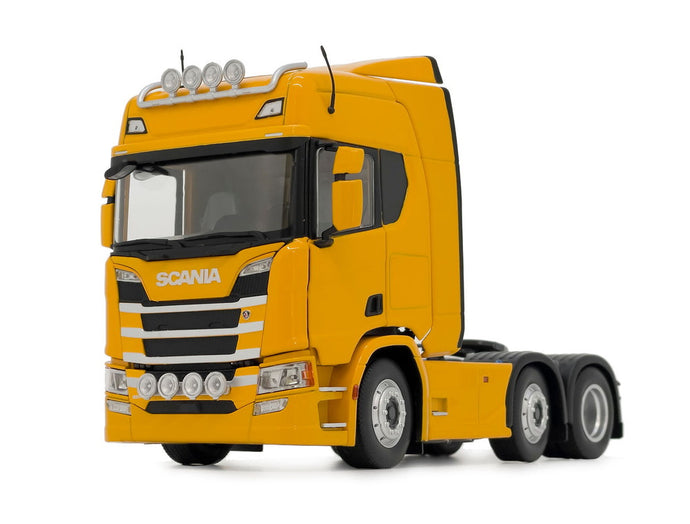 【予約】1月以降発売予定 Scania R500シリーズ 6x2 イエロー トラック / MARGEMODELS 1/32 建設機械模型 工事車両