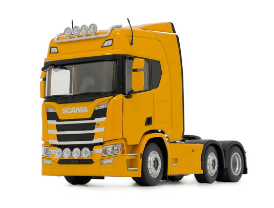 【予約】1月以降発売予定 Scania R500シリーズ 6x2 イエロー トラック / MARGEMODELS 1/32 建設機械模型 工事車両