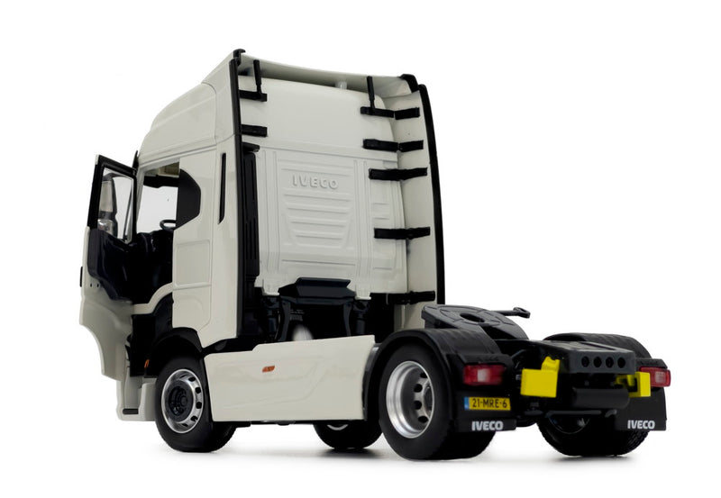 ギャラリービューアに画像をロードする, 【予約】1月以降発売予定 Iveco S-Way 4x2 ホワイト トラック / MARGEMODELS 1/32 建設機械模型 工事車両
