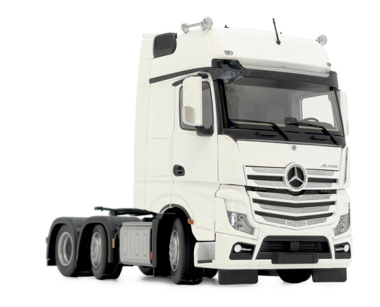 【予約】Mercedes-Benzメルセデスベンツ Actrosアクトロス Gigaspaceギガスペース 6x2 クリアホワイト / margemodel 1/32 ミニカー