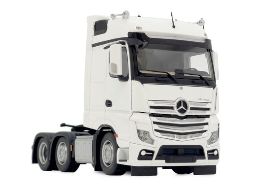 【予約】Mercedes-Benzメルセデスベンツ Actrosアクトロス Bigspace 6x2 クリアホワイト / margemodel 1/32 ミニカー