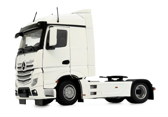 【予約】Mercedes-Benzメルセデスベンツ Actrosアクトロス Streamspace 4x2 ホワイト / margemodel 1/32 ミニカー