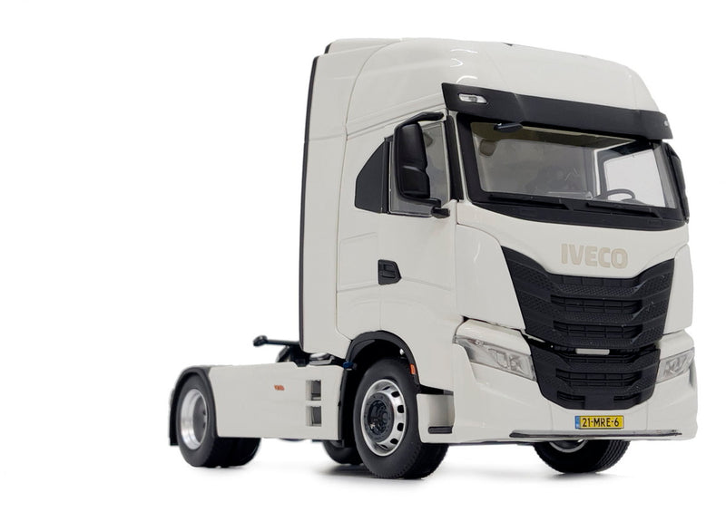 ギャラリービューアに画像をロードする, 【予約】Ivecoイベコ S-Way 4x2 ホワイト / margemodel 1/32 ミニカー
