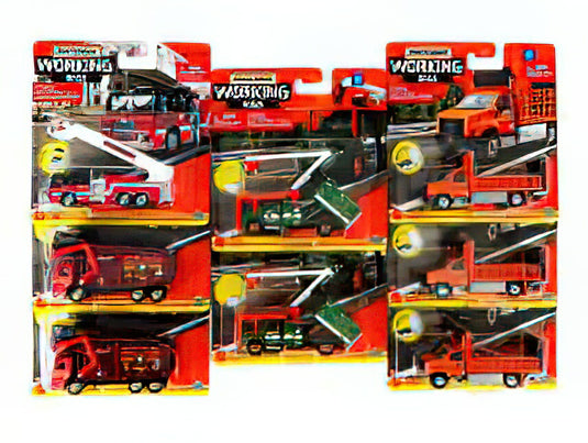 TRUCK - SET ASSORTMENT 8 PIECES - 2X GARBAGE KING XL - SCALA FIRE ENGINE - 3X GMC 3500 - 2X C8500 TRIMMING - VARIOUS/MATCHBOX 1/64ミニカー