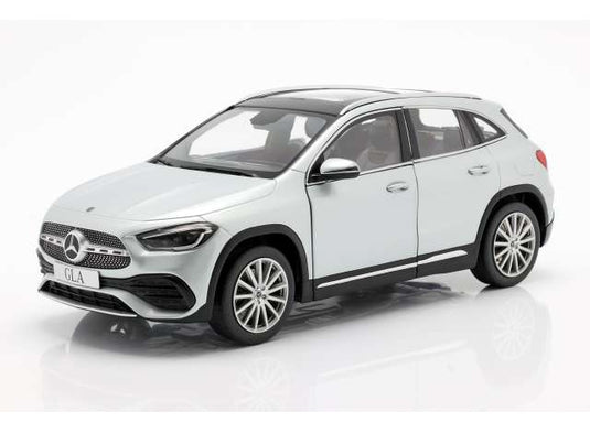 2020 メルセデスベンツ GLA クラス H247 イリジウムシルバー ミニカー / Mercedes Benz 1/18 ミニカー