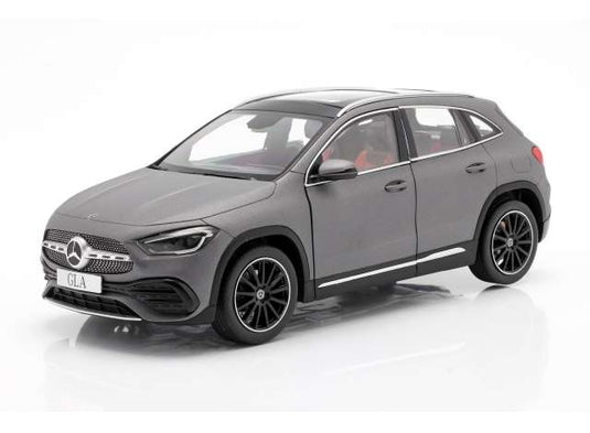 2020 メルセデスベンツ GLA クラス H247 マウンテングレー ミニカー / Mercedes Benz 1/18 ミニカー