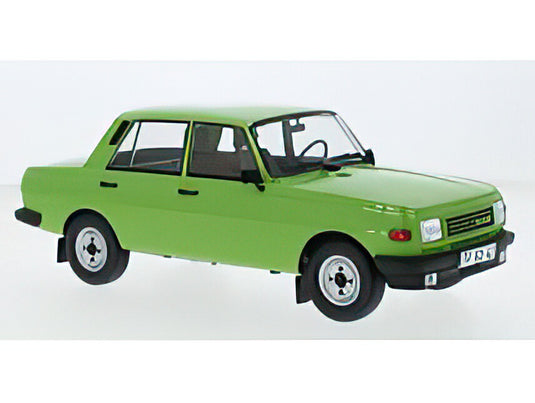 【予約】2025年発売予定WARTBURG  353 1985  GREEN/MCG 1/18ミニカー