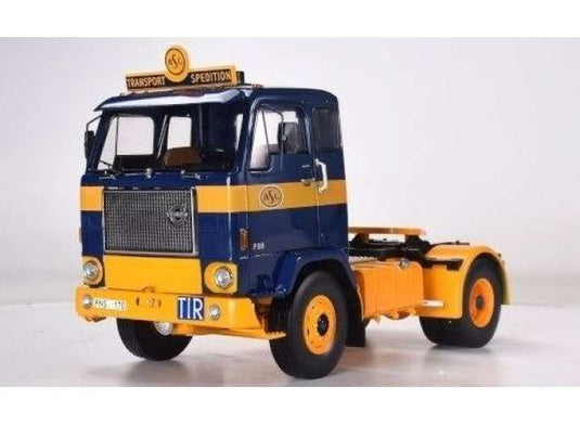 1971 Volvo F88 イエローブルー/MCG 1/18ミニカー