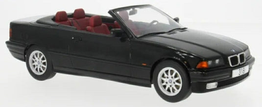 【予約】2026年発売予定BMWビーエムダブリュー 3シリーズ E36 カブリオレ 1996 ブラック / MCG 1/18 ミニカー