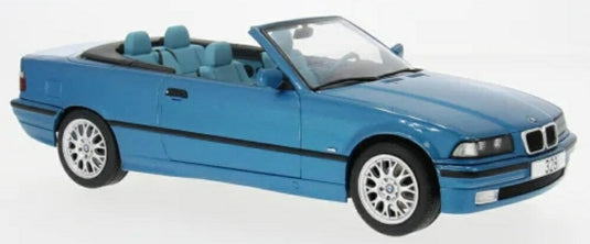 【予約】2026年発売予定BMWビーエムダブリュー 3シリーズ E36 カブリオレ 1996 ブルー / MCG 1/18 ミニカー