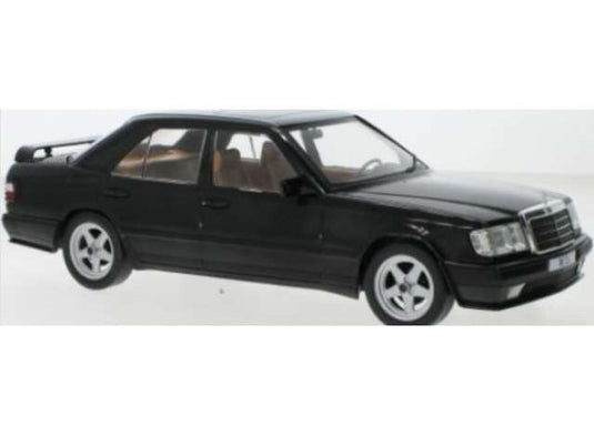 1986年 Mercedes-Benz W124 チューニング ブラック/ MCG  1/18 ミニカー