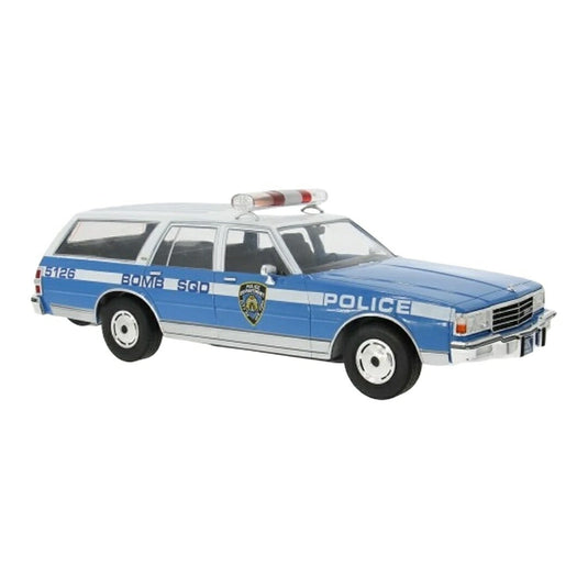 【予約】 シボレー カプリス エステートワゴン NYPD 1985