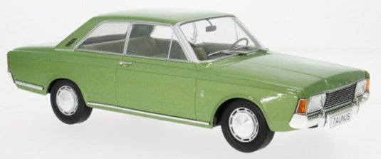 【予約】2026年発売予定FORDフォード P7B クーペ 1968 グリーン / MCG 1/18 ミニカー