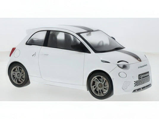 【予約】2025年発売予定FIAT - 500e ABARTH 2024 - WHITE/MCG 1/18ミニカー