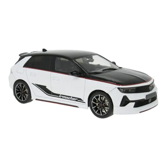 【予約】2026年発売予定 Opelオペル Astraアストラ L 2023 ホワイト/ブラック / MCG 1/18 ミニカー