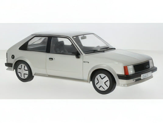 【予約】2025年発売予定OPEL - KADETT D GTE 1983 - SILVER/MCG 1/18ミニカー