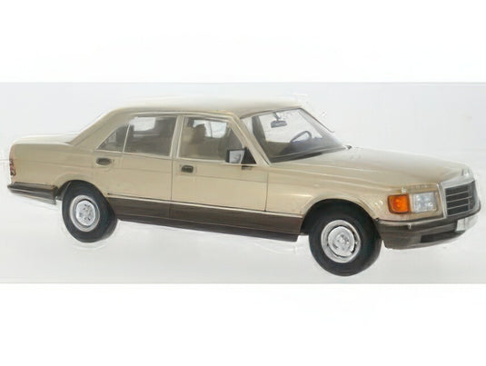 【予約】12月以降発売予定MERCEDES BENZ Sクラス (W126) 1979 ベージュメタリック/ MCG 1/18 ミニカー
