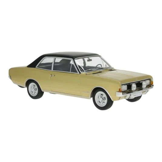 【予約】2026年発売予定 Opelオペル Commodoreコモドア A 1967 ベージュ ブラック / MCG 1/18 ミニカー