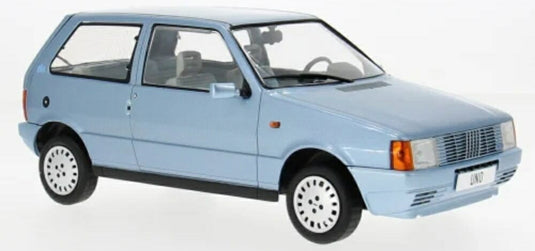 【予約】2026年発売予定FIATフィアット UNO ELBA 1984 ブルー / MCG 1/18 ミニカー