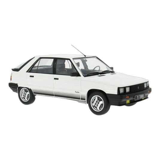【予約】2026年発売予定 RENAULTルノー R11 TURBOターボ 1985 ホワイト / MCG 1/18 ミニカー