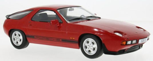 【予約】2026年発売予定PORSCHEポルシェ 928 S クーペ 1980 レッド / MCG 1/18 ミニカー