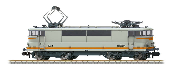Minitrix 16695BB 9200 シリーズ SNCF DC/ Nゲージ    鉄道模型 外国