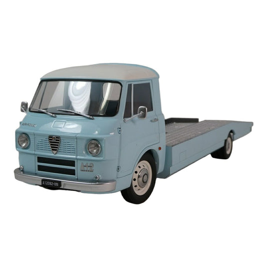Alfa Romeoアルファロメオ A12 F12 Carro Attrezzi 1967 ライトブルー / MITICA 1/18 ミニカー