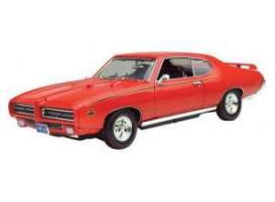 1969 Pontiac GTO ジャッジ オレンジブライトレッド/Motor Max 1/18ミニカー