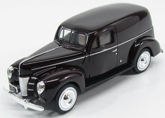 FORD USA セダン バン デリバリー 1940 ボルドー/ Motor Max 1/24 模型