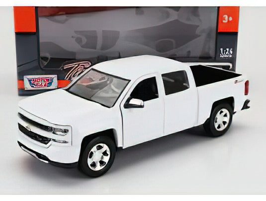 CHEVROLET SILVERADO 1500 LT-Z71 CREW CAB PICK-UP 2017 WHITE/Motor Max 1/27ミニカー